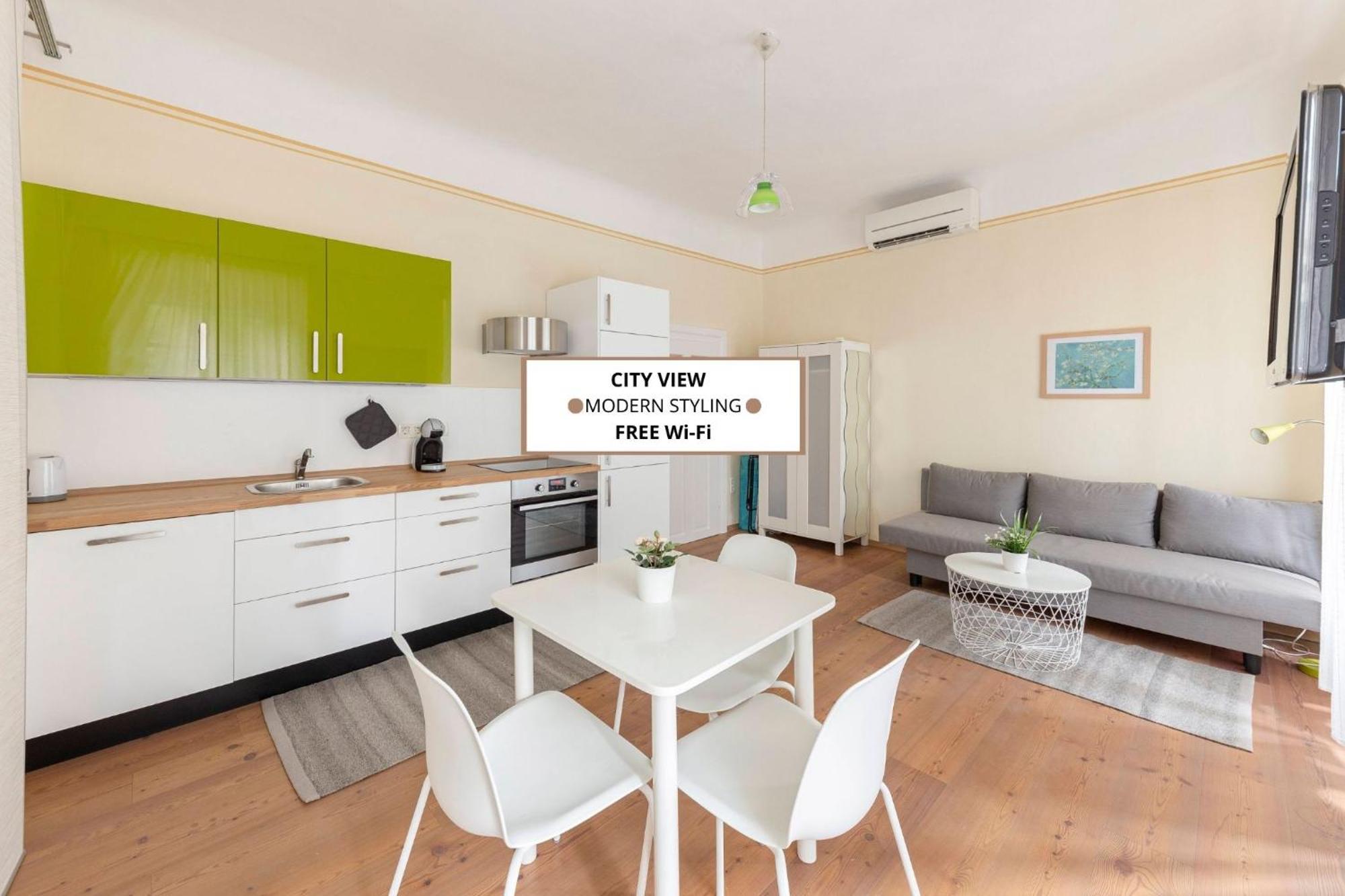 By The Walnut Tree Apartamento Liubliana Exterior foto